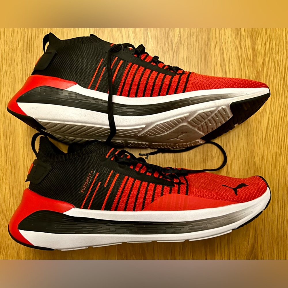 Puma Men's Black and Red Athletic Shoes - Picture 7 of 10